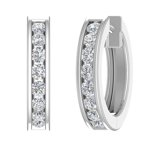 Huggies hoop 14K HK Setting VVS Clarity G Color Comes.